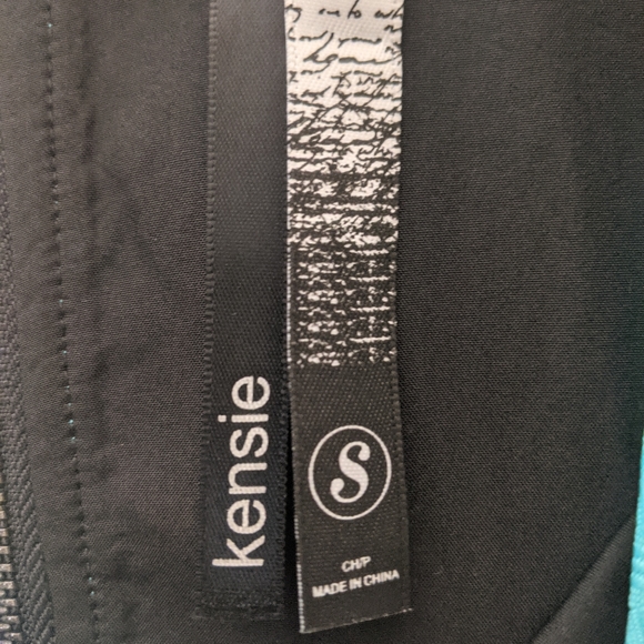 Kensie Teal w/ Pokadot Black Shoulder Small dress - Picture 12 of 15